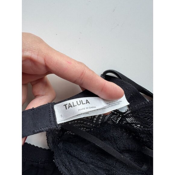 Aritzia TALULA Monterey Black Chantilly Lace Triangle Bralette Bra, Size M - Picture 7 of 9